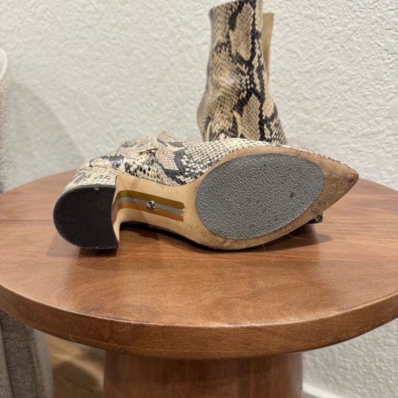 Sam Edelman Hilty Boot - Picture 5 of 7